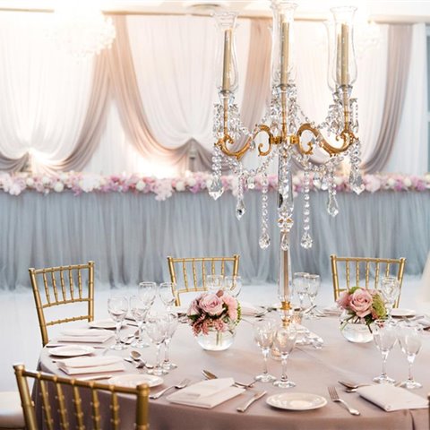 Winter Weddings - Bridal Table and Dance Floor