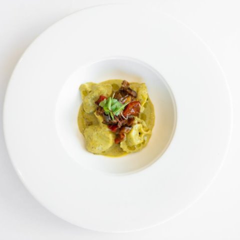 RICOTTA SPINACH TORTELLINIwith Roasted Vegetables, Creamy Pesto Sauce and Grana Padano (Veg) (entree)
