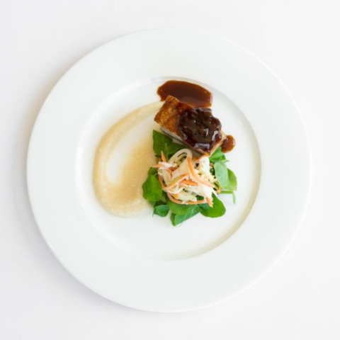 CRISPY SKIN PORK BELLYCauliflower Puree, Apple & Fennel Slaw, Caramelised Onion Jus (GF, NF, DF)