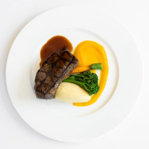 GRILLED SIRLOINSpiced Carrot Puree, Mash Potato, Seasonal Vegetables, Red Wine Jus (GF, NF)