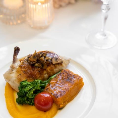 ROASTED CHICKEN SUPREMESpiced Carrot Puree, Roasted Pumpkin, Spinach and Mushroom Jus (GF, NF, DF